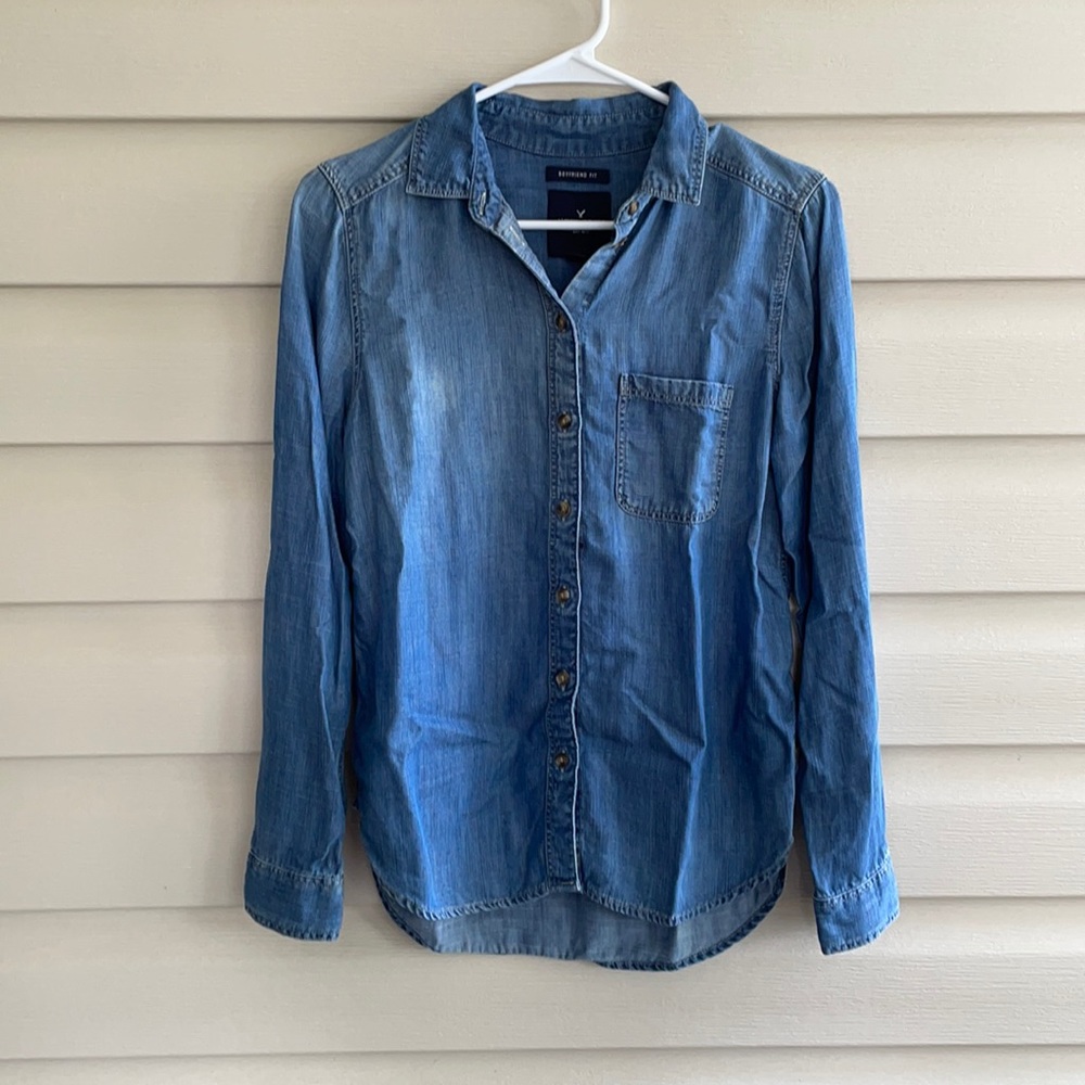 American Eagle Button Down Shirt